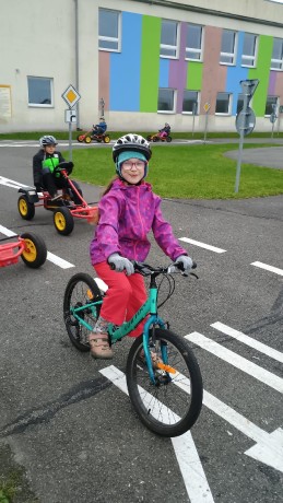 56edd5f3-033b-4eaf-833b-84bb77db4d59