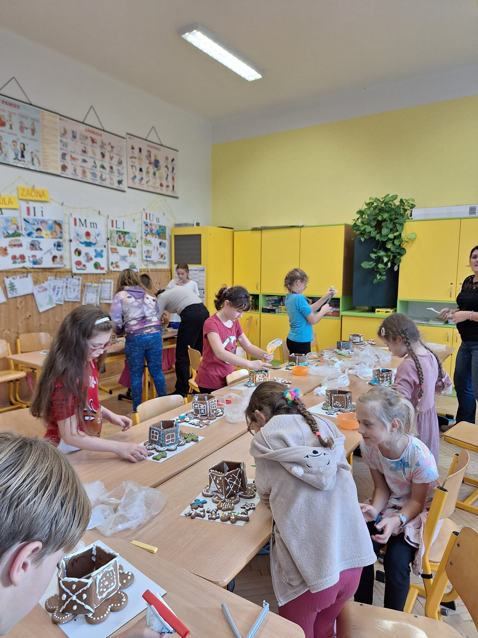 D0883649-1BBE-4ADE-BF78-9AF2D9A6A33B